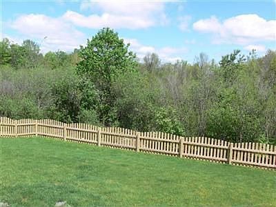 1st image of 3879 Stonegate Dr