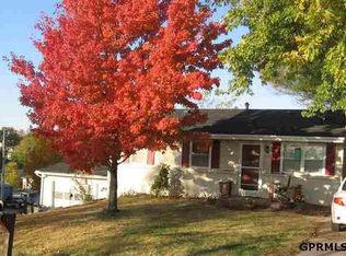 7414 S 17th St, Bellevue, NE 68147