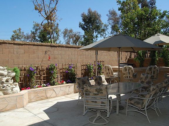The entertainers dream patio with slate stone planters