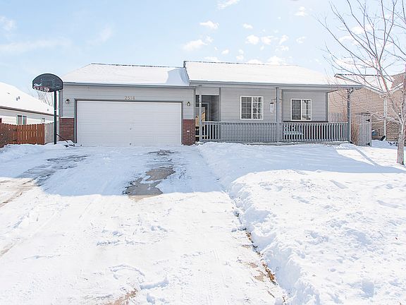 2nd image of 2514 Hawk Dr