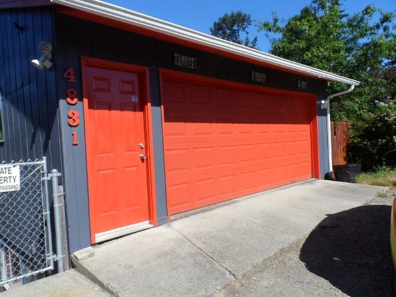 4th image of 4831 Thompson Ln SE