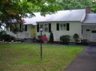 18 Beers St, Trumbull, CT 06611