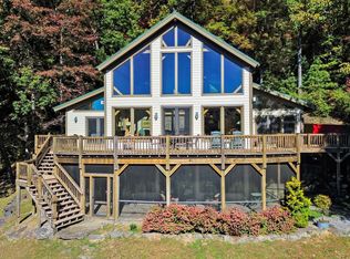 526 Grandaddy Still Rd, Scaly Mountain, NC 28775