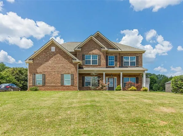 15 Barcelona Dr, Covington, GA 30016