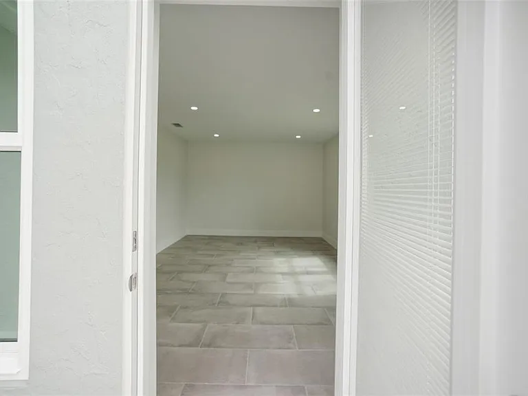 5528 Briarcliff Dr — Photo 29