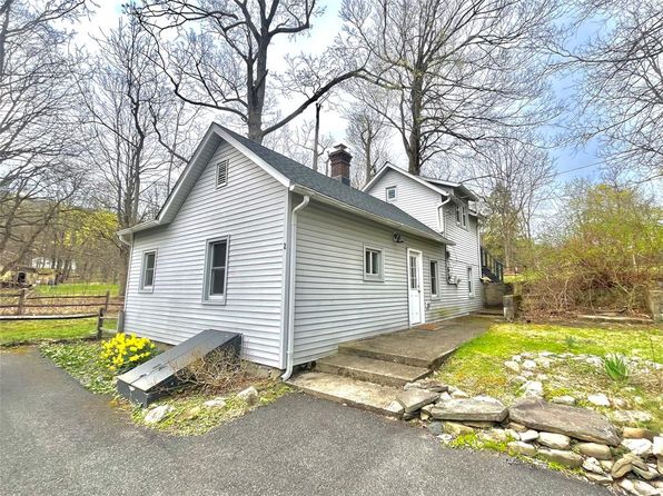 2 Mine Hill Rd