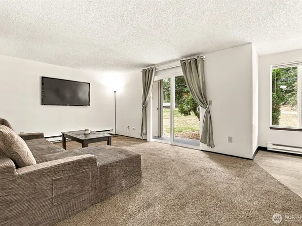 4601 SW 320th Street #N-1, Federal Way, WA 98023