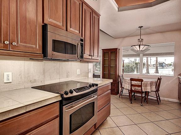 4th image of 13838 N 99th Dr