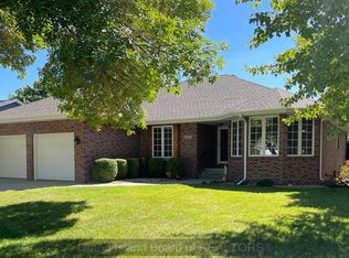 3027 Colonial Ln, Grand Island, NE 68803