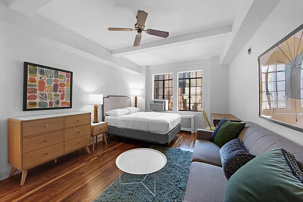 Sold by Compass | media 1