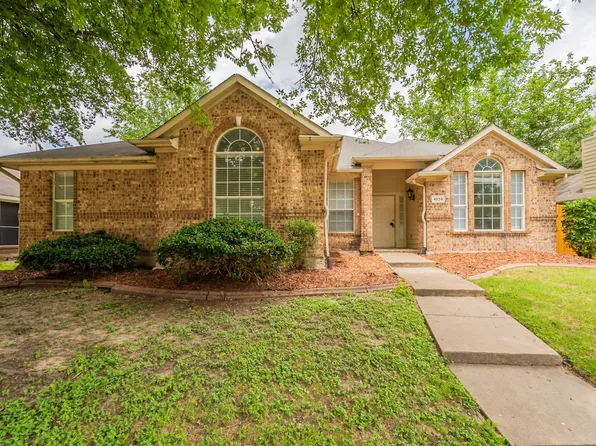 4725 Magna Carta Blvd, Grand Prairie, TX 75052