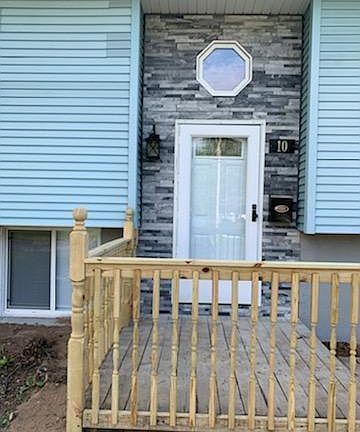 2nd image of 10 Woodside Ter