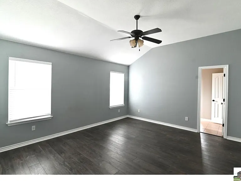 4501 Lauren Mackenzie Dr — Photo 13
