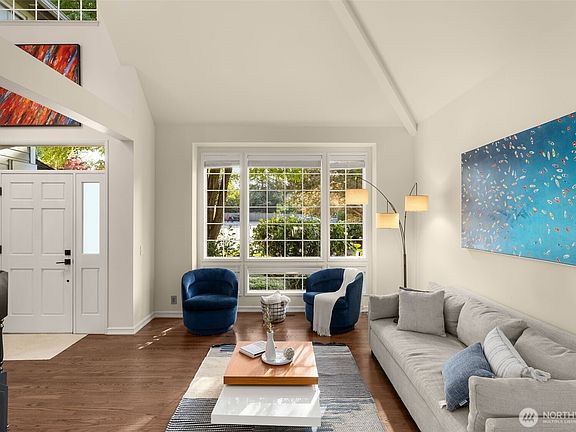 4th image of 23218 SE 29th Court