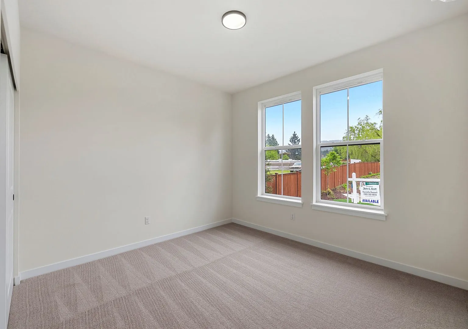 Single Family Home | 745 Prospector Pl — Photo 3