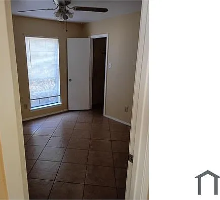 6925 Westglen Dr — Photo 6