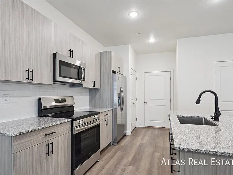 The Villas at Ridgeline Vista — Photo 133