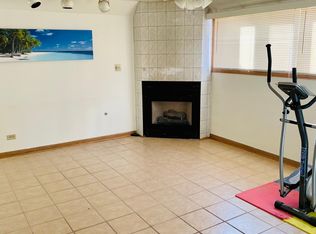 3559 S Lowe Ave #B, Chicago, IL 60609