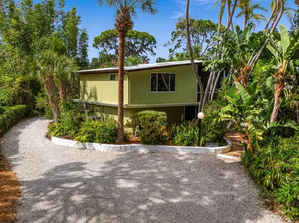711 Pinellas Point Dr S, Saint Petersburg, FL 33705