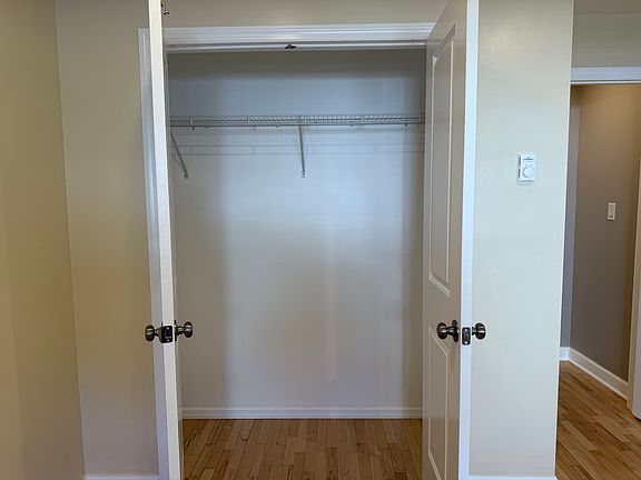 4th image of 17 Wilson Pl APT 8