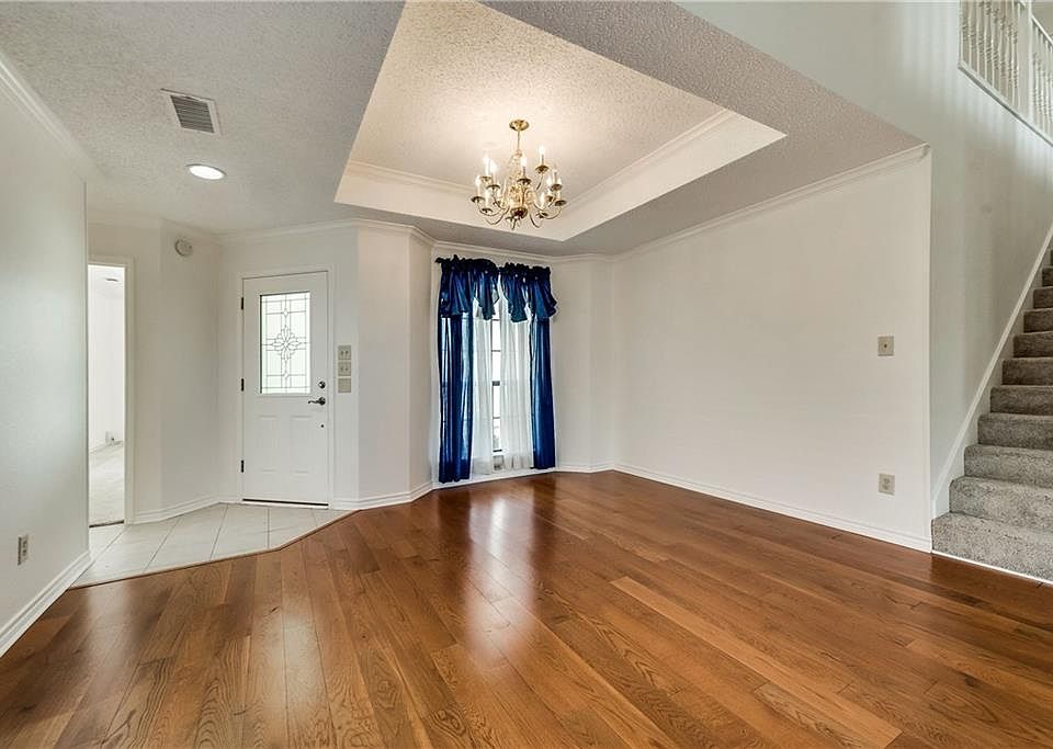 1st image of 3429 Forest Hills Cir