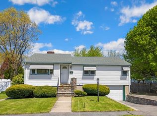 6 Brookfield Ln, Saugus, MA 01906