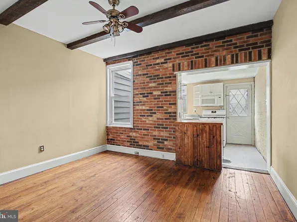 2228 Taggert St, Philadelphia, PA 19125