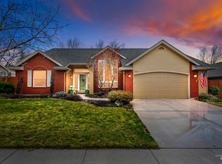 2495 E Brierfield Dr, Eagle, ID 83616