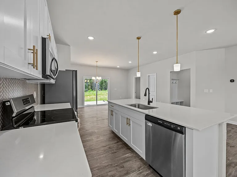 200 Beacon Hill Rd — Photo 20