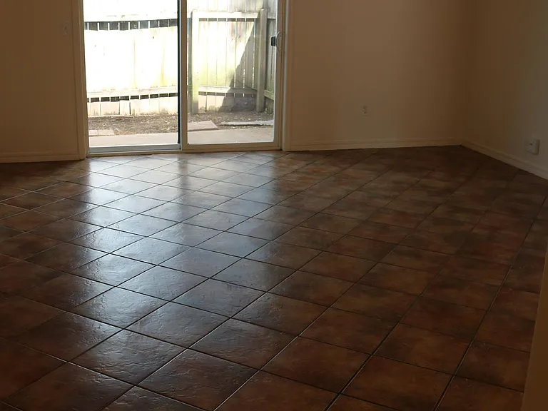 1828 N Gregg Ave #6 — Photo 7