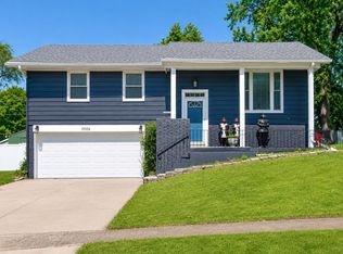 15526 S Scott Dr, Lockport, IL 60441