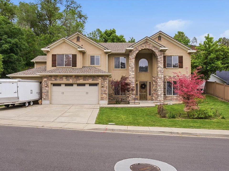 1st image of 2452 Oak Ln