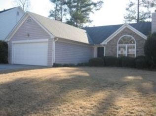 220 Oak Vista Ct, Lawrenceville, GA 30044