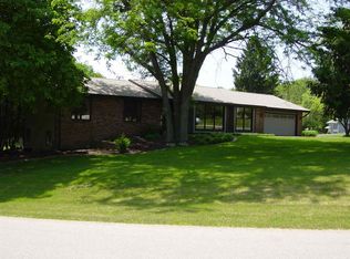 6269 Pennsbury Dr, Cherry Valley, IL 61016