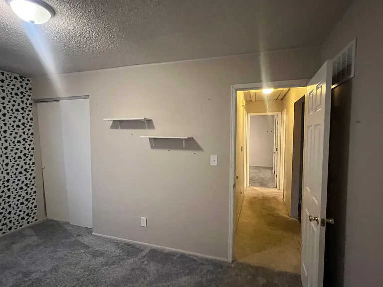 131 Springbrook Dr — Photo 19