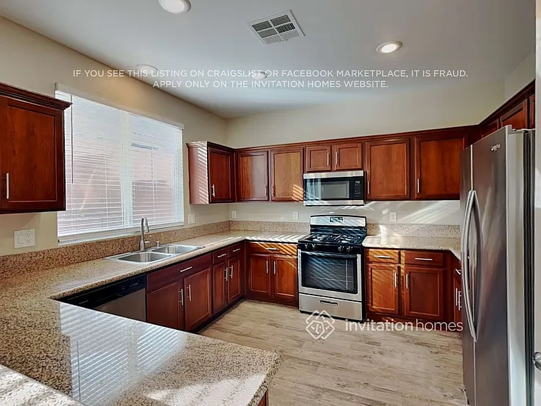 9137 Horizon Mist Ave — Photo 5