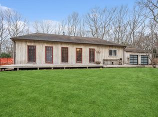 24 Old Farm Rd, Bridgehampton, NY 11932