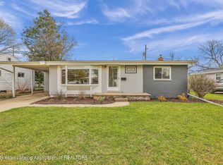 1510 Gay Ln, Lansing, MI 48912