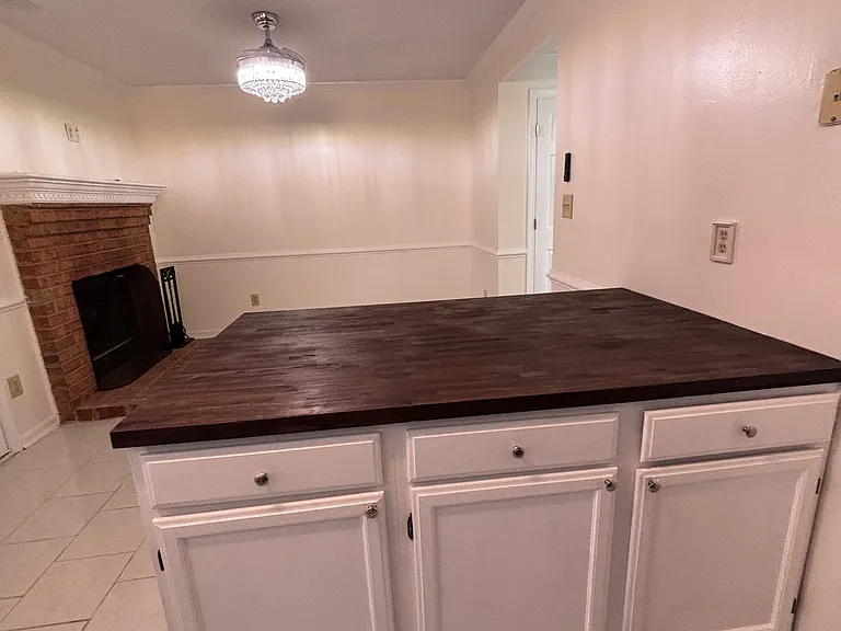54 Corwin Cir — Photo 9