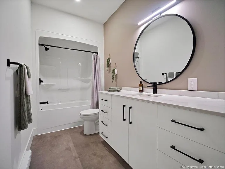 1333 Main St #414 — Photo 10