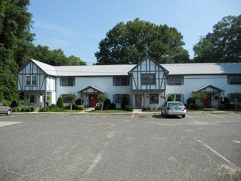 1st image of 1208 E Franklin Blvd APT M