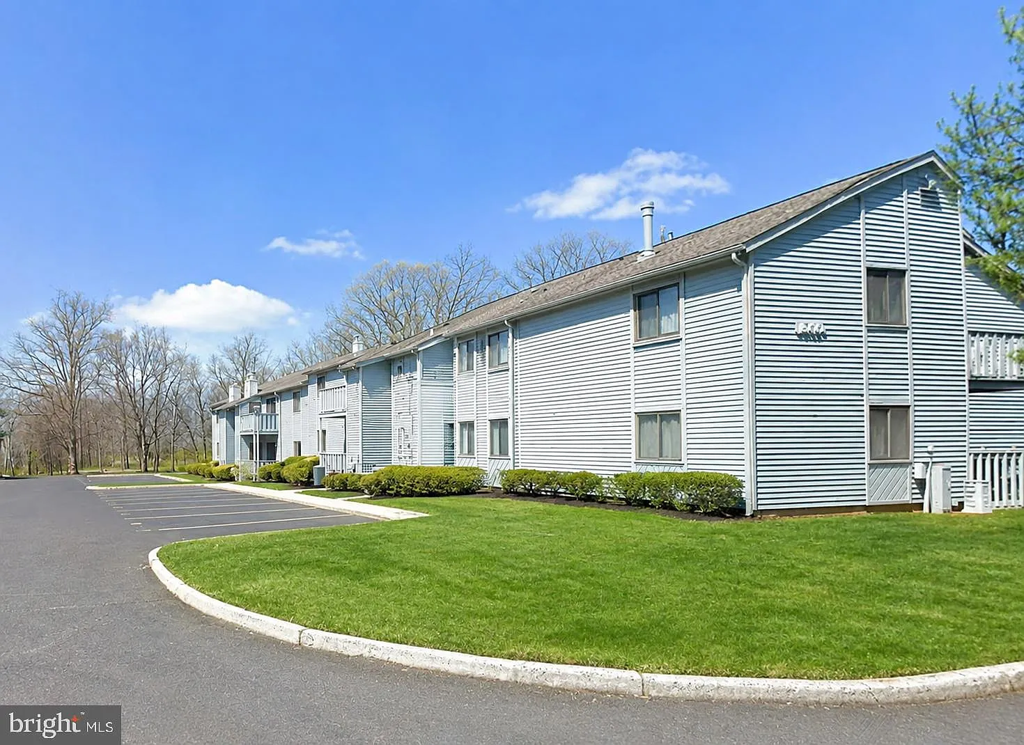1 bed, 1.0 bath, 680 sqft, $1,750 — Photo 1