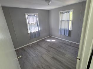 2082 Richmond Hwy, Stafford, VA 22554