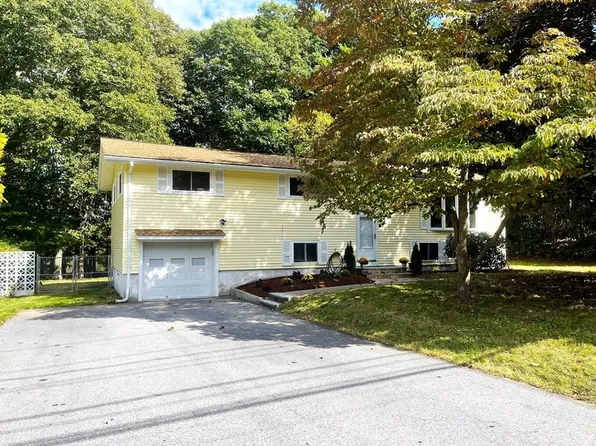 11 Jodie Rd, Framingham, MA 01702