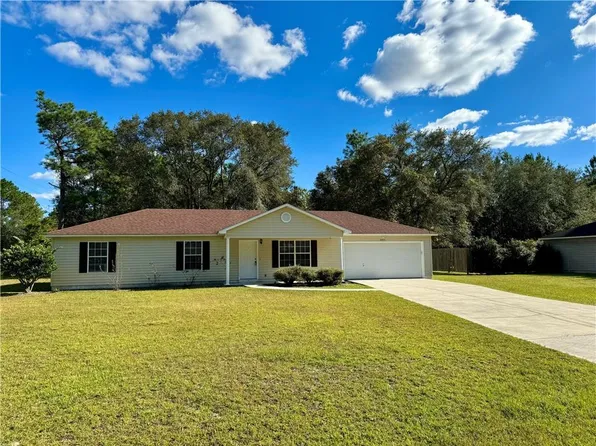 6802 Oakwood Ln, Blackshear, GA 31516