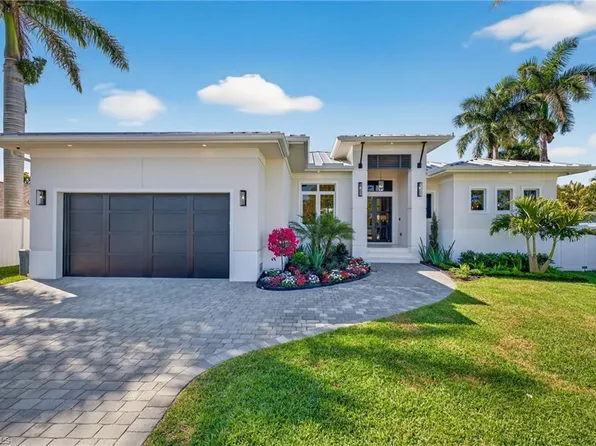 766 95th AVE N, NAPLES, FL 34108