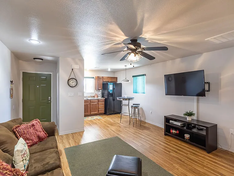 800 Sherwood Dr — Photo 14