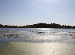 5175 Sunset Ln, Loretto, MN 55357