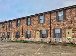 704 Peachers Dr #E, Clarksville, TN 37042