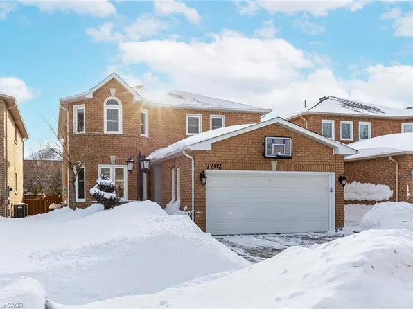 7202 Black Walnut Trl, Mississauga, ON L5N 7N4